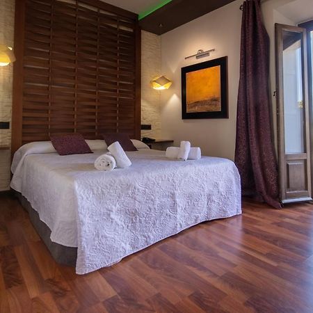 Hotel Villa De Setenil Setenil De Las Bodegas Экстерьер фото