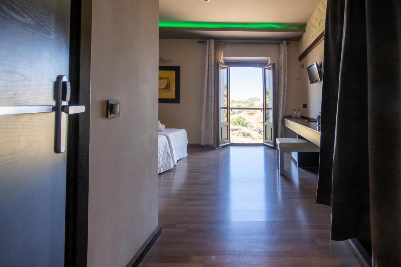 Hotel Villa De Setenil Setenil De Las Bodegas Экстерьер фото