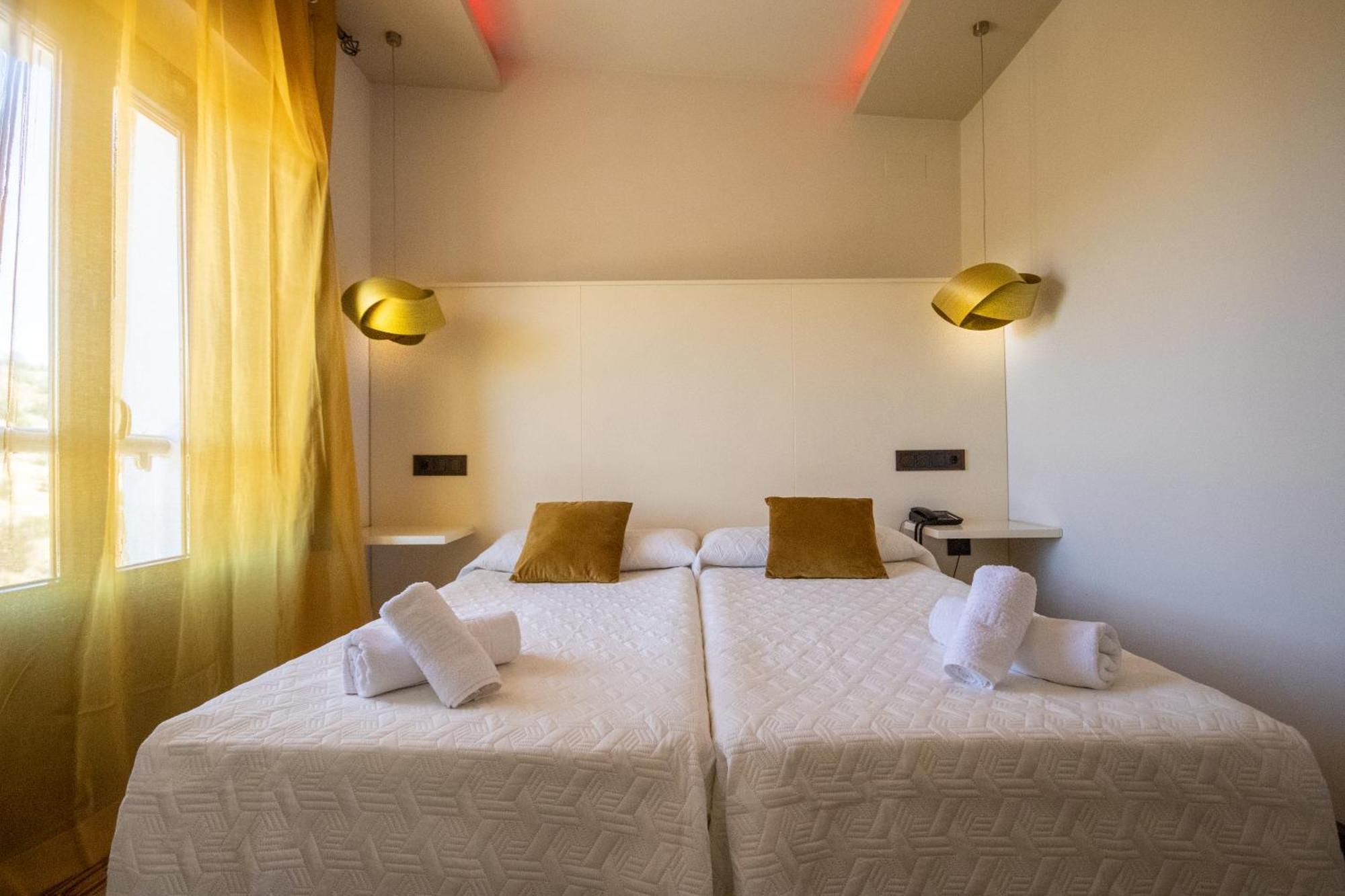 Hotel Villa De Setenil Setenil De Las Bodegas Экстерьер фото