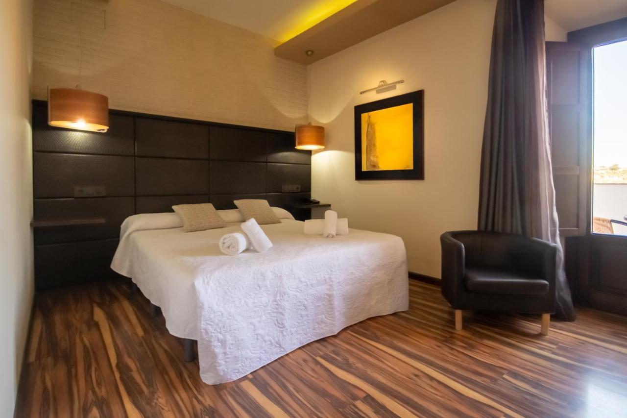 Hotel Villa De Setenil Setenil De Las Bodegas Экстерьер фото