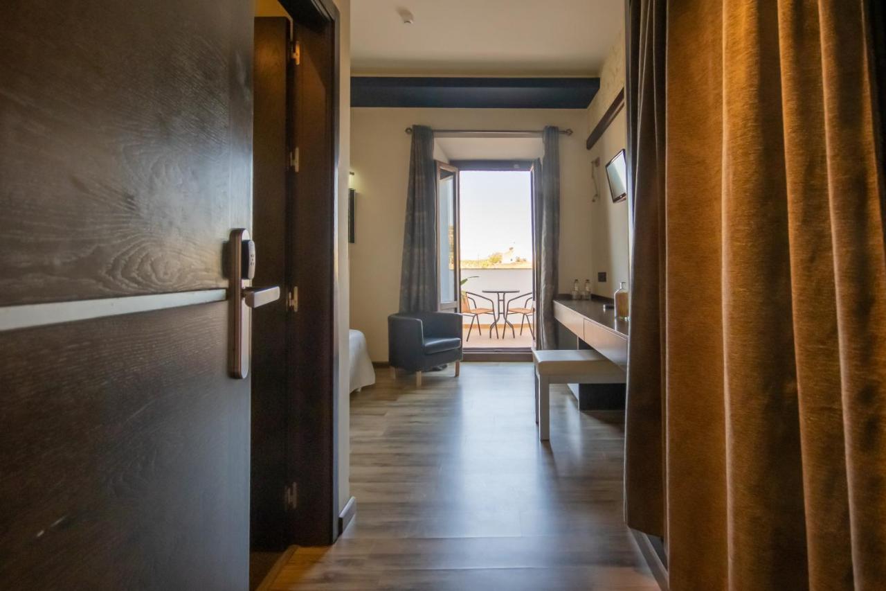 Hotel Villa De Setenil Setenil De Las Bodegas Экстерьер фото